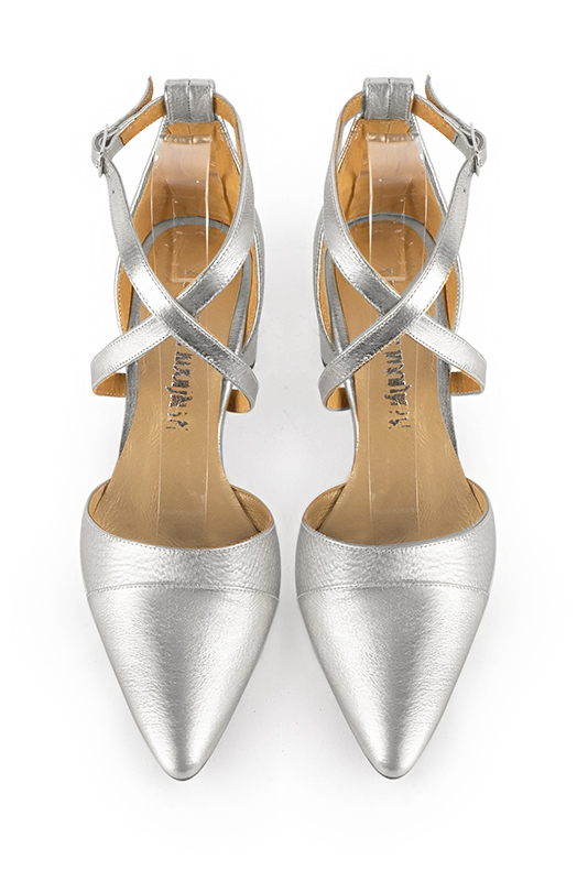 Light silver women's open side shoes, with crossed straps. Tapered toe. Low flare heels. Top view - Florence KOOIJMAN